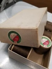 ONE × 1-OZ.SPOOL/BRN#539/Vtg.USA/Rice's PURE DYE BUTTON HOLE SILK#8 THREAD/TWIST