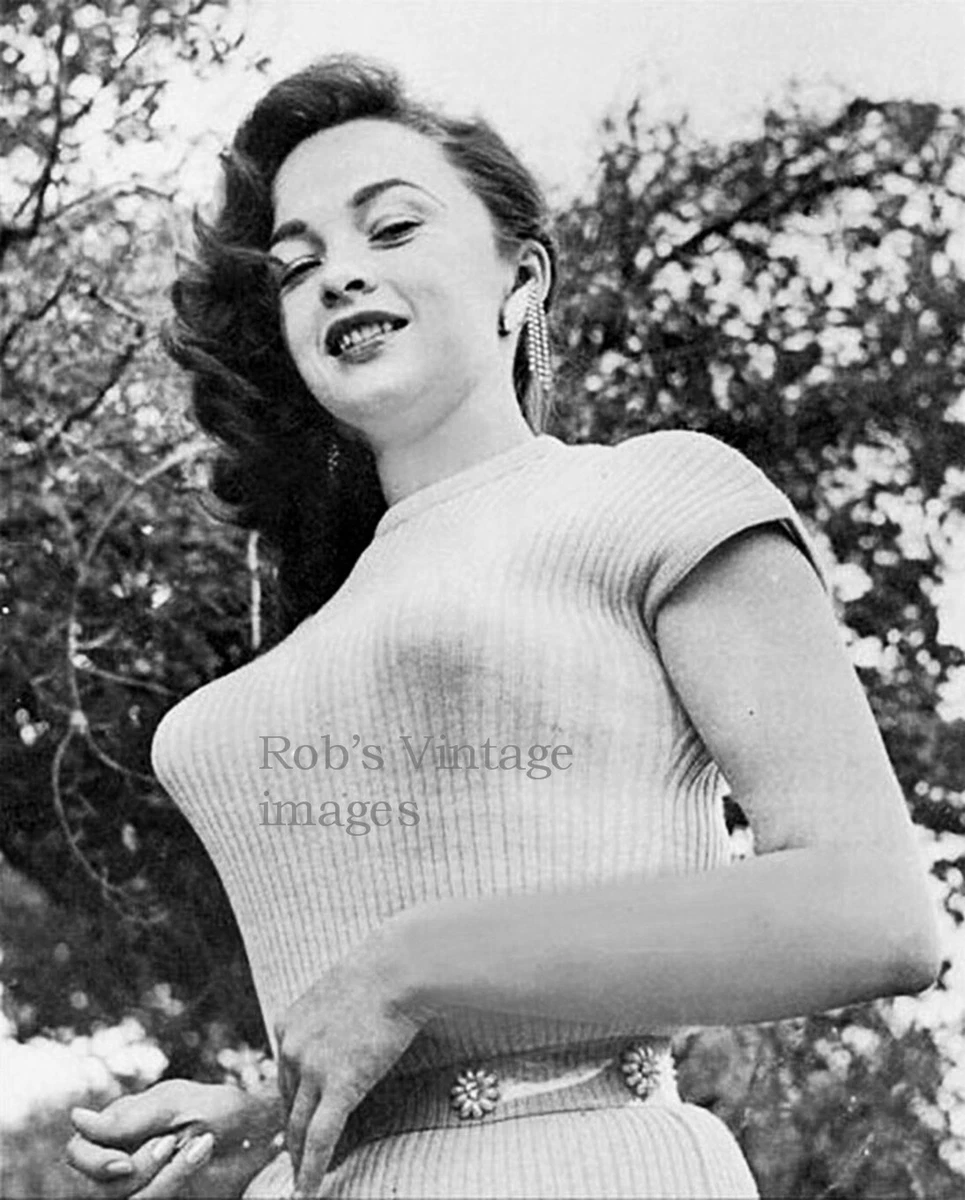 Pointy BULLET BRA MAMA photo 9 Retro 1940's 1950's Sweater Gal 8 X 10