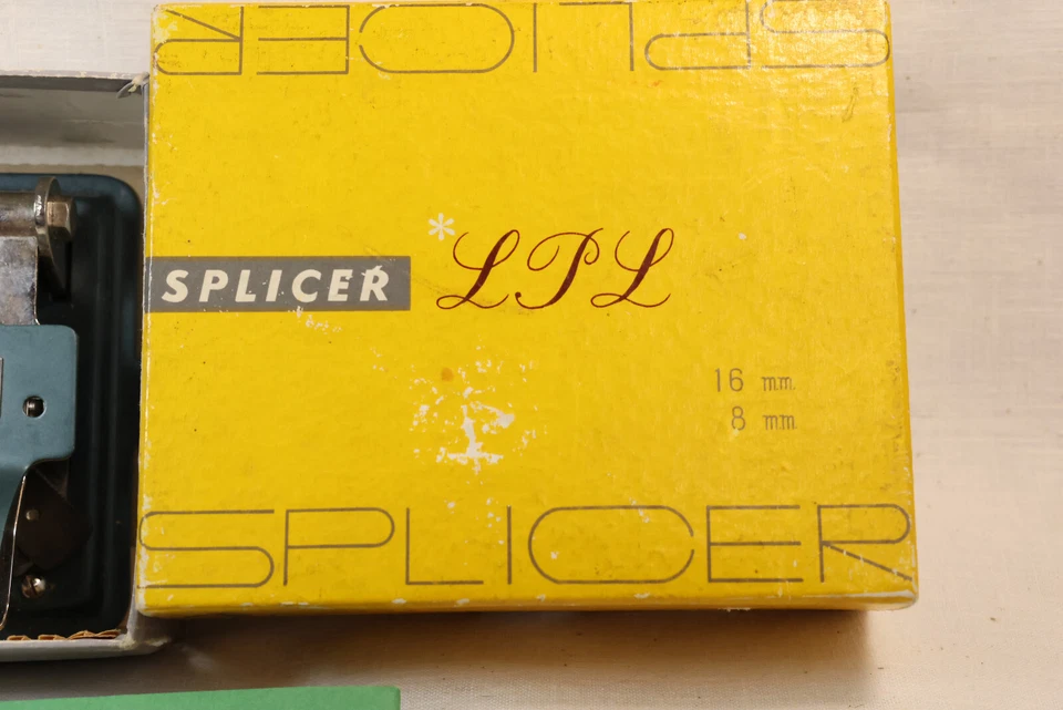 Empalmadora de cinta LPL de laboratorio fotográfico de lujo película de 16 y 8 mm años 70 hecha en Japón de colección Foto 2 de 4