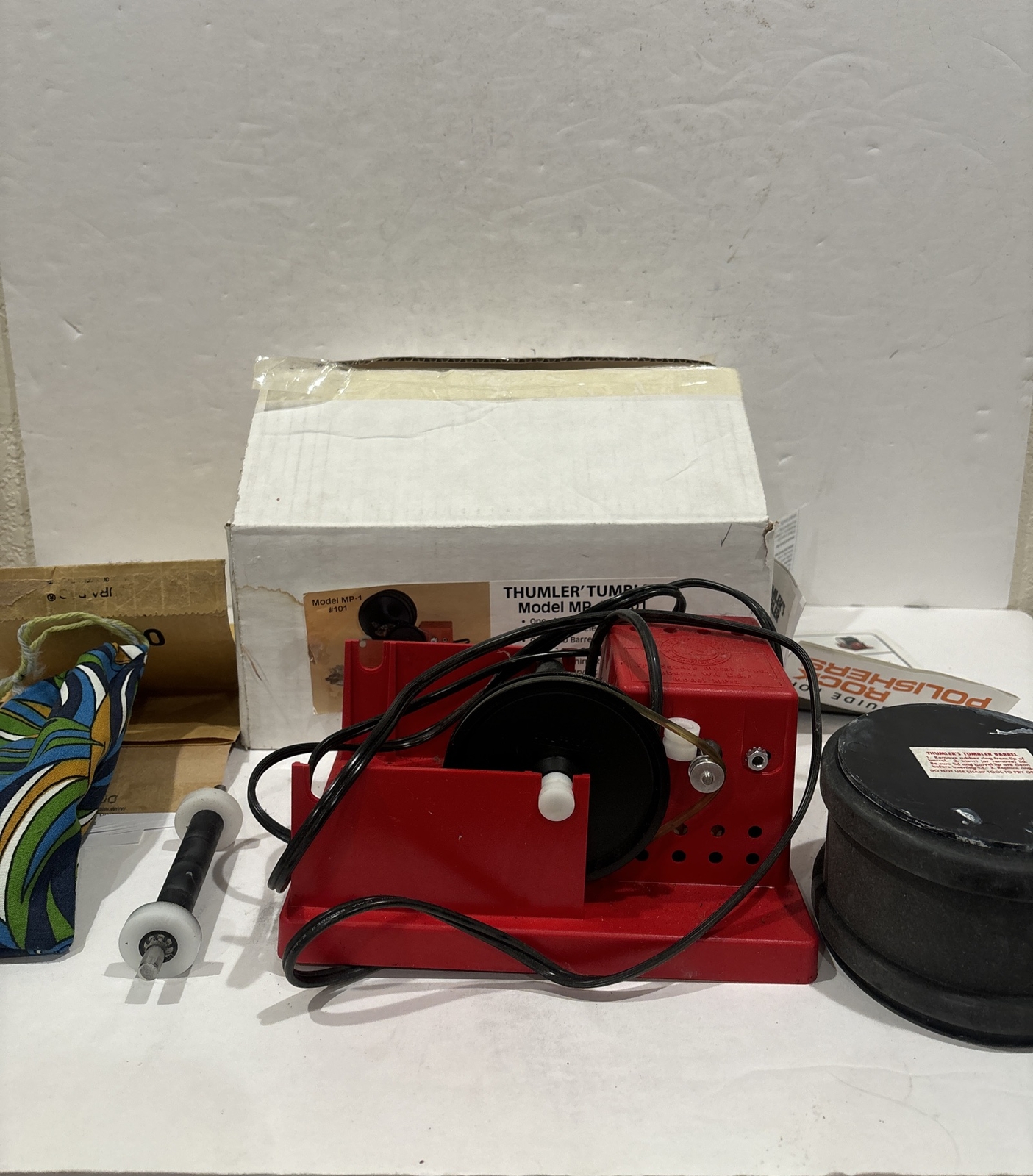 Thumler Tumbler Model MP1 hobby Rock Polisher 101. Complete, tested