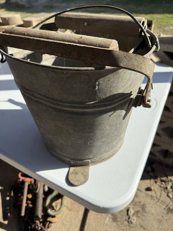 1920's era Antique Wash Bucket Galvanized Metal Mop Wringer Wood Rollers - Image 2 of 4