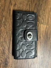 Coach Turn Lock Embossed C's Slim Leather Envelope Wallet Grey/Silver