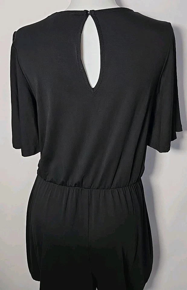 Mameluco para mujer Miss Selfridge negro con cordones, ojo de cerradura trasero. Talla 6 Foto 4 de 4