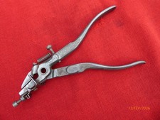 pince à avoyer outil ancien