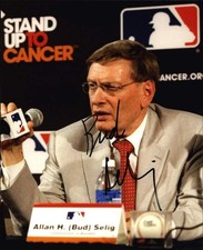 Bud Selig authentic signed baseball 8x10 photo W/Cert Autographed (A0002)