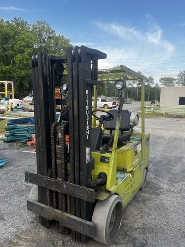 Mitsubishi Lift Truck 6000Lb Lift Capacity Model FGC30