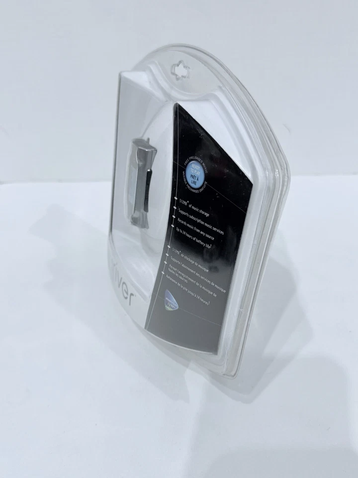 iRiver T30 512mb MP3 Player - New Sealed - Image 2 of 4