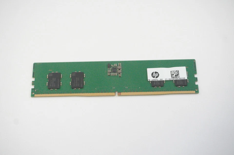 HMCG66AGBUA084N Hynix 8GB DDR5-5600 DIMM - Image 2 of 2