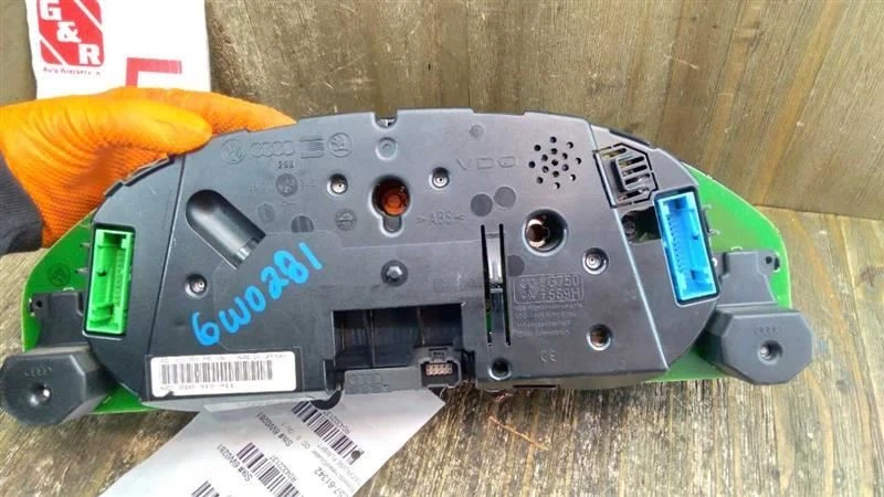 AUDI A4 1999 VELOCÍMETRO CUADRO DE INSTRUMENTOS CON TACÓMETRO 8D0919911X Foto 4 de 4