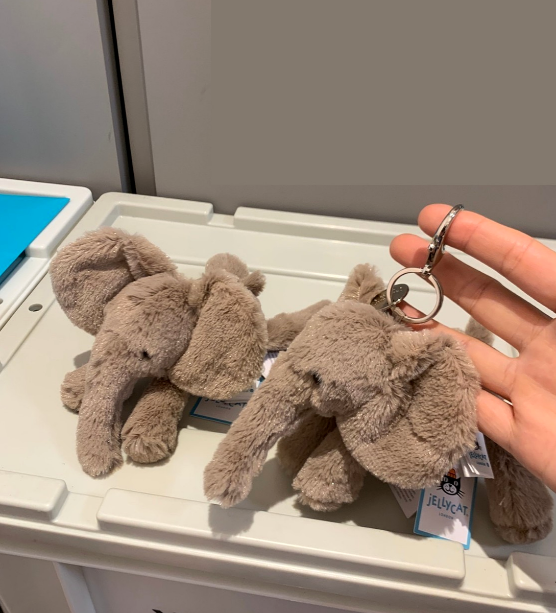 Jellycat Tiny Smudge Elephant Bag Charm – Soft Plush Keychain | eBay