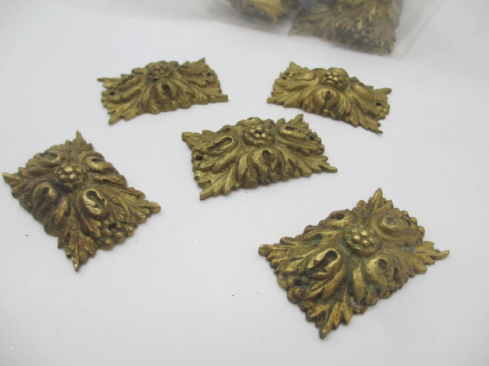 Victorian Brass Ormolu Furniture Hardware Mount French Flower Antique - £4each - Image 2 of 4