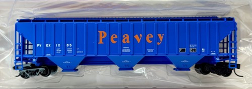 Tolva cubierta InterMountain 65319-04 Peavey 4750 pies cúbicos escala N 3 bahías PVGX #1085 | Zustand: Used