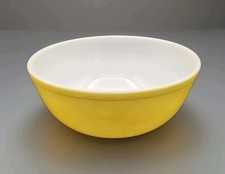Cuenco mezclador vintage Pyrex 101/2" grande amarillo B-10 T.M. Reg 404