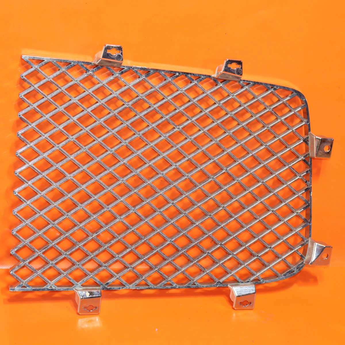 Bentley Flying Spur S 2015-2019 Right Bumper grille P/N 4W0853684