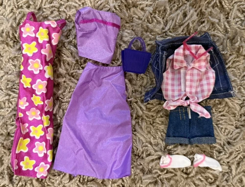 Vintage Casual Barbie 90's 2000's Clothes