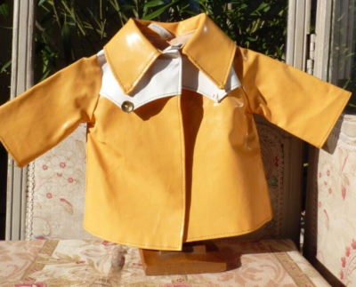 Tenue Vintage Poupée Caprice – Imperméable + Chapeau De Pluie, Années 60