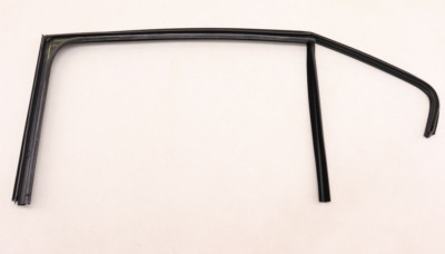 Volkswagen Jetta A6 MK6 Fensterkanal hinten rechts 5C68394325AP BRANDNEU OEM