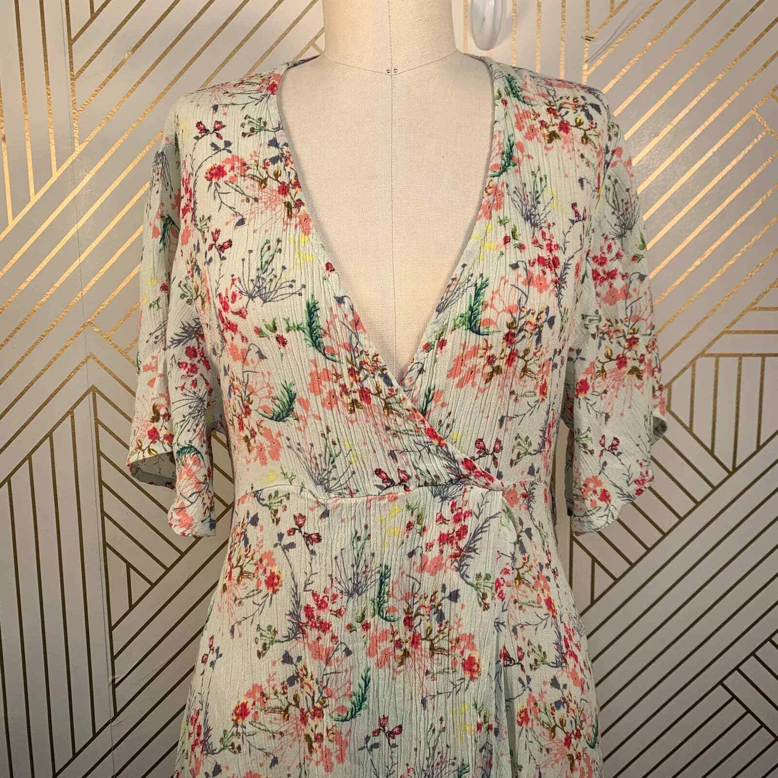 UNDERCOVER Maxi abito RAGA Secret Escape floreale finto avvolgente con ritaglio verde salvia taglia M