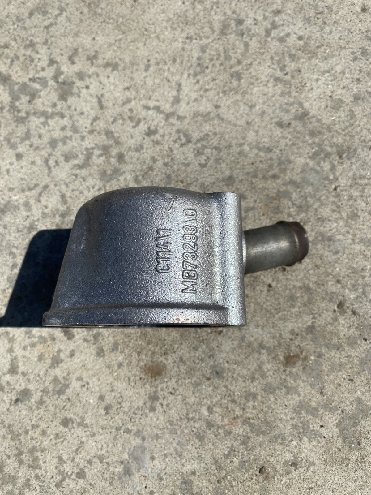 Citroen SM Maserati Merak Oil Pump Breather Housing - Bolts- C114/1