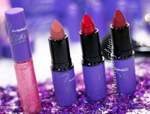 selena lipstick set