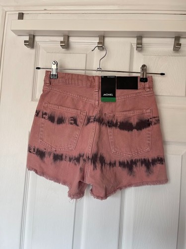Monki W25 Size 6 Kelly cotton denim shorts in tie dye stripe New with Tags - Picture 4 of 7
