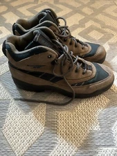 Hi-Tec Lady Idaho Hiking Boots Size 10 Brown Suede Green Cordura Model 4713