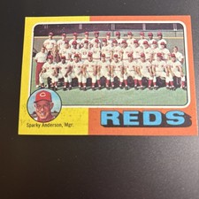 1975 Topps # 531 Cincinnati Reds World Series Champions Team Baseball Card NM