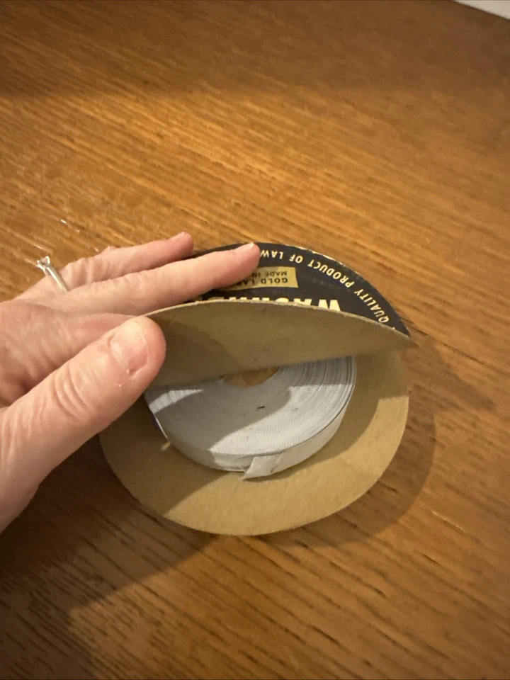 Hug Snug Grey Seam Binding Vintage - Image 4 of 4