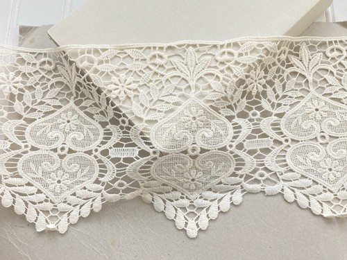 Off White Hearted Cotton Border Crochet Trim for Sewing/Crafts/Bridal/6.5" Wide - Picture 7 of 18