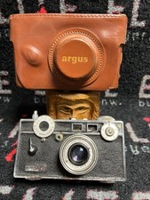 VTG Retro ARGUS 35MM RANGEFINDER CAMERA w/Case Not Tested