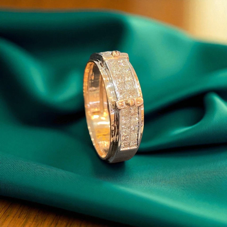 Alianza de boda unisex con diamantes naturales en forma de princesa de 1,44 quilates pavé de oro de 14 quilates Foto 2 de 4