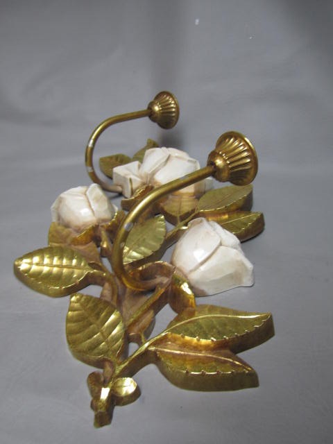 Vintage MCM Syroco Flower Wall Hanging Decor Roses Candle Holder 15" Gold White