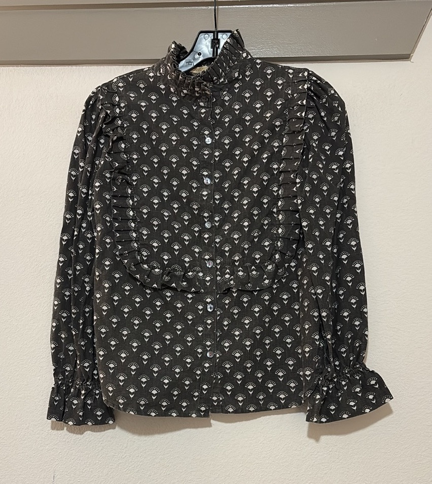 Matta Gray Printed Ruffle Button Down Blouse SZ X… - image 1