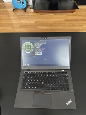 Lenovo ThinkPad X1 Carbon 3rd Gen | i7-5500U | 8GB RAM | 500GB NVMe | Linux Mint