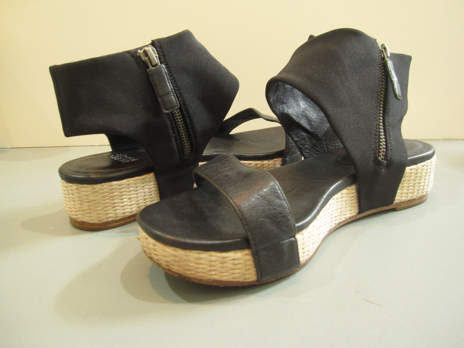 Eileen Fisher Fisher Fisher Black Leather Sandals Platform 8.5 Side Zipper Ankle REDUCED 70cf47 Eileen Fisher Fisher Fisher Black Leather Sandals Platform 8.5 Side Zipper Ankle REDUCED 70cf47