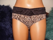 vintage panty by warners size 8 xl tiger stripes wide elastic lace around waist