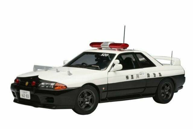 Nissan Skyline GT-R R35 Kanagawa Japan Police 1//64 Diecast