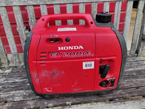 Honda EU 2000i Generator 