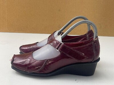 Clarks Active Air Women's Burgundy Patent Leather Wedge Heel Shoe UK(4 1/2)  D144 UK