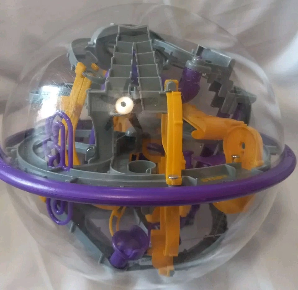 Epic Perplexis Spin Master Game Purple Gray And Yellow Large 8 Inch Diameter - Image 3 of 4