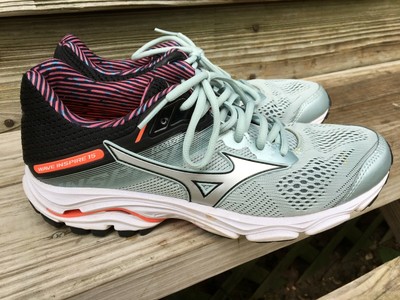 mizuno wave inspire 15 womens size 9