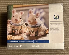 Pig Salt and Pepper Shaker Set Home Trends Homespun Holiday Collection
