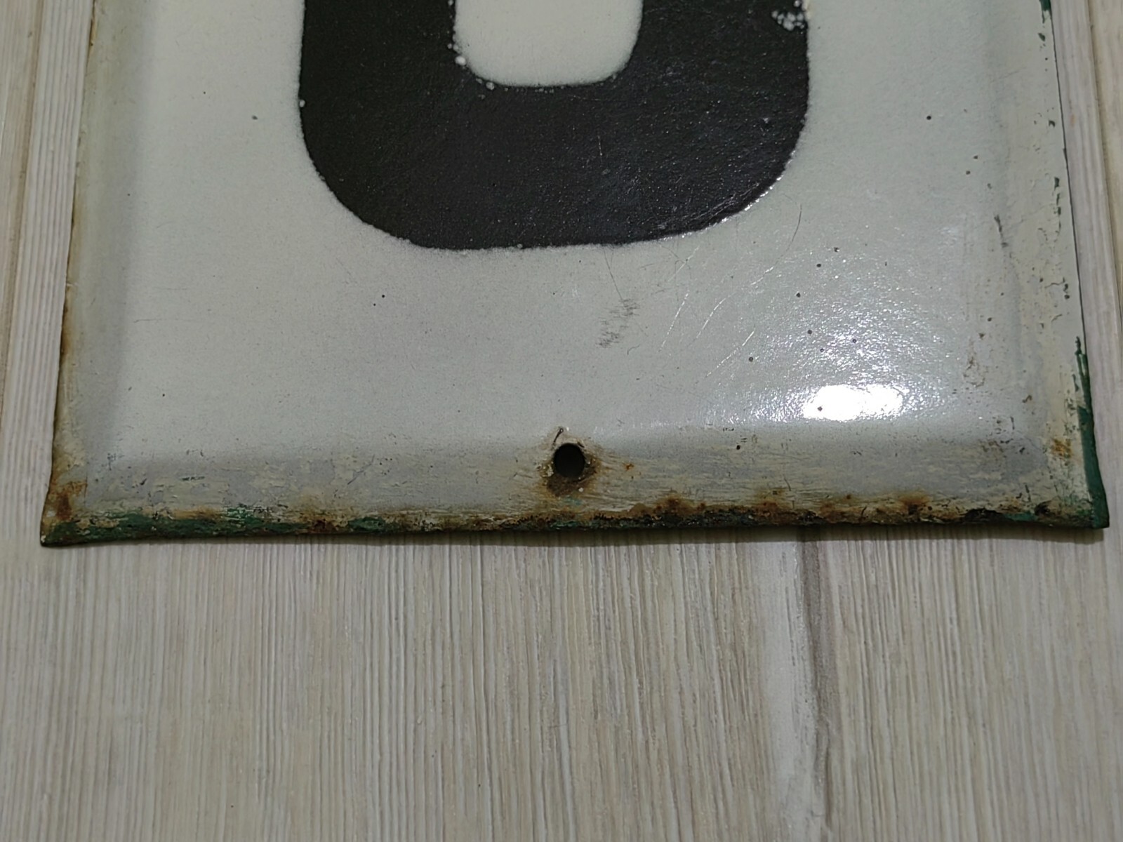 Picture 3 of 6