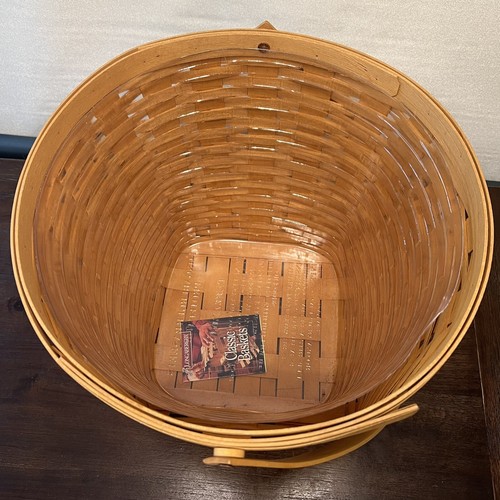 Longaberger Basket Large Round 1999 with Plastic Protector And Lid - Picture 6 of 8