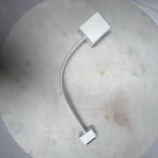 Apple A1368 30-Pin Connector to VGA Adapter for iPad iPhone