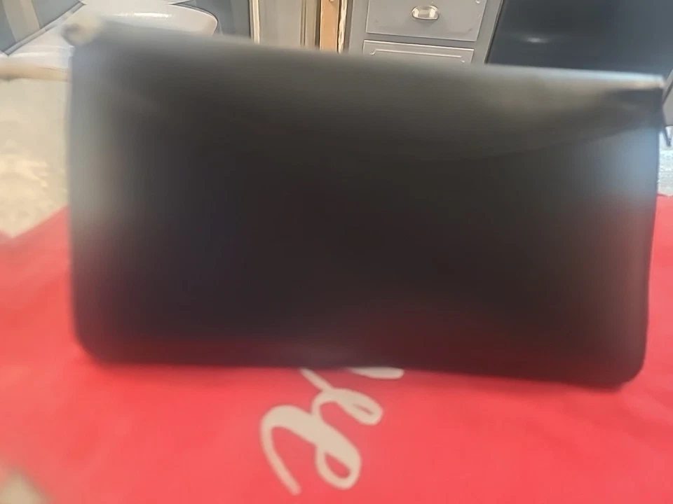 Cartera Rolf's Travel Essentials con cremallera negra Foto 2 de 4