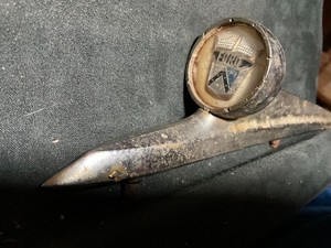 Vintage Original 1957 Ford Fairlane / Ranchero Hood Ornament BAC-16851-A