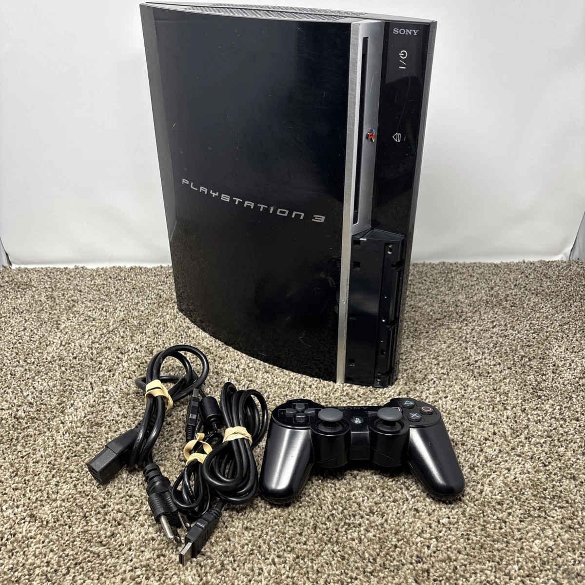 Preços baixos em Sony PlayStation 3 NTSC-U/C Preto Consoles de