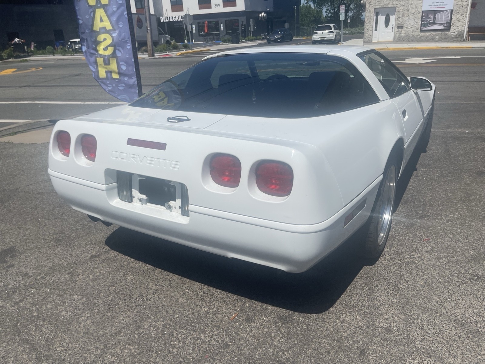 1991 White Chevrolet Corvette   | C4 Corvette Photo 10
