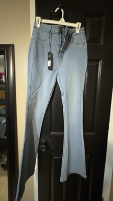 Fashion Nova Heart And Soul High Rise Slim Flare Jeans Light Wash Blue 9